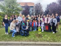 1 zasađene biljke u dvorištu